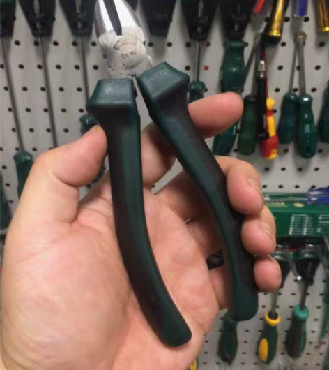 包邮世达钳子 钢丝钳 尖嘴钳 斜口钳 水口...