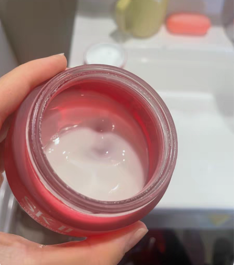 sk清爽面霜 余量自己看还能用很久 感兴趣...