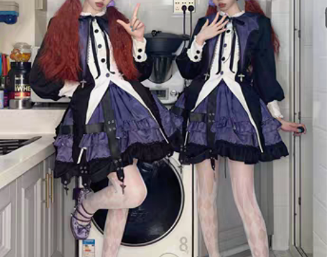 转卖小欣原创见习小女巫甜酷暗黑哥特风上衣S...