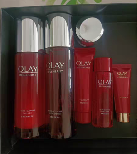 转卖出OLAY玉兰油大红瓶水乳 。双十一买...