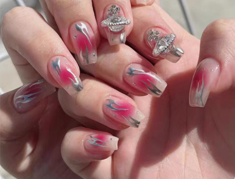 layciernail私人订制手绘辣妹美甲...
