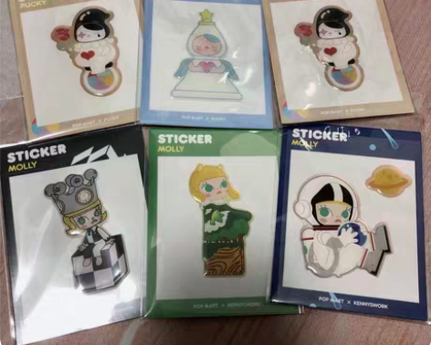 【一些周边】泡泡玛特 果冻贴 徽章 明信片...