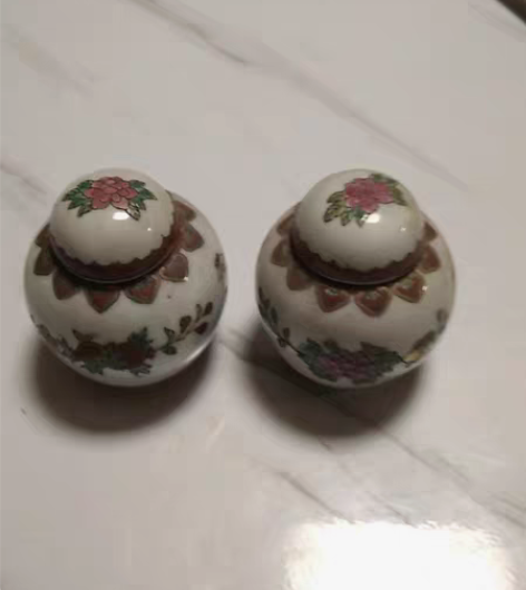 包邮乡下收来的90年代出口的描金小罐景德镇...