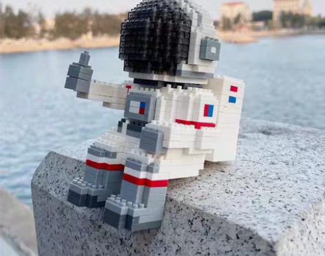 包邮兼容乐高太空月亮宇航员小颗粒拼装积木成...