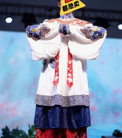 包邮急出 服装设计成衣 没有比赛 放心入 ...