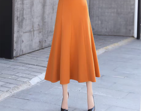 转卖【狂欢价】秋冬a字毛呢半身长裙加绒大码...