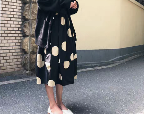 转卖波点半身裙女春秋中长款复古高腰气质显瘦...