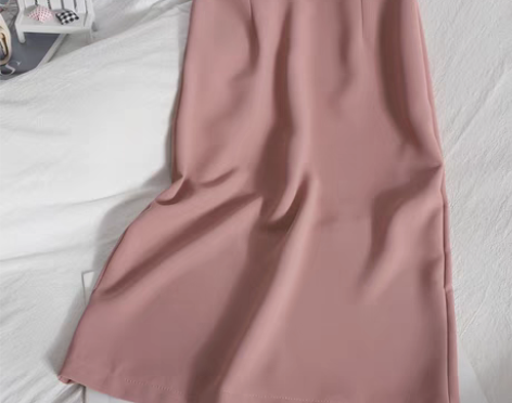 转卖韩版显瘦百搭半身裙春装新款纯色高腰包臀...