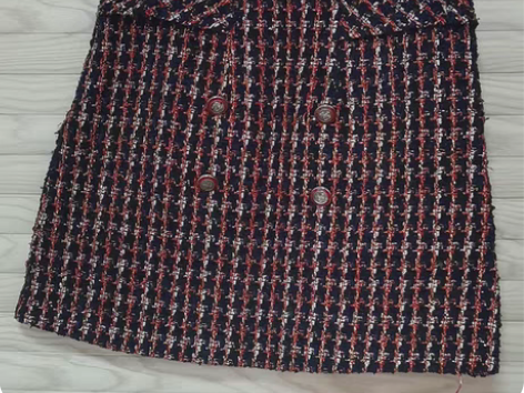 包邮女款秋冬季包臀一步裙低价出售，八成新，...