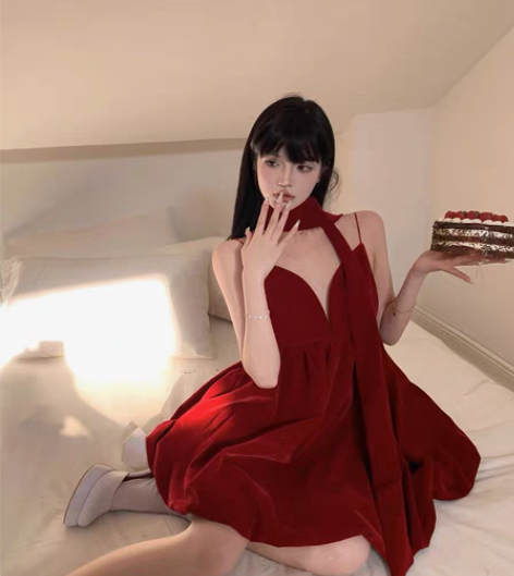 红色黑色吊带蓬蓬裙生日聚会节日氛围围巾无袖...