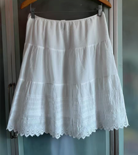 FA：GE白色刺绣蛋糕裙165/88Y 购...