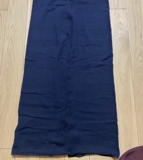 转卖德国扬子纯羊毛 铅笔裙 直筒裙 颜色分...