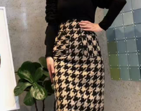 转卖毛呢高腰格子半身裙秋冬女冬天配毛衣包臀...
