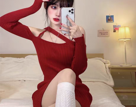 转卖连衣裙性感针织连衣裙红色女装春季新款性...