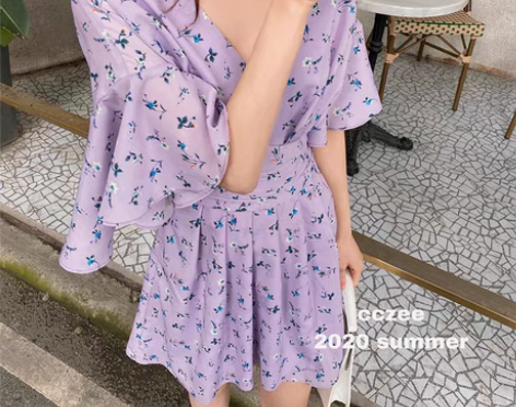 转卖CCZEE 荷叶袖收腰雪纺连衣裙复古田...