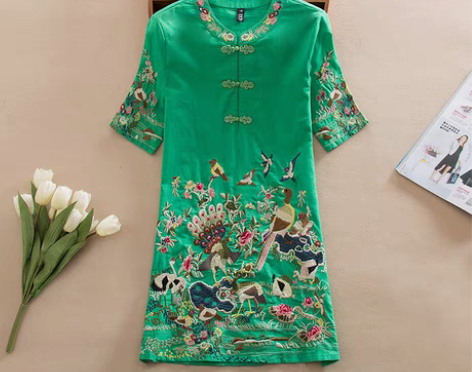 转卖民族风绣花棉麻衬衫重工刺绣裙子大码绣花...