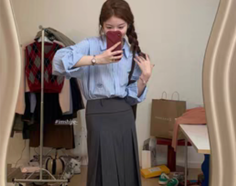 转卖【现货】im向学院风纯色百褶中长款百褶...