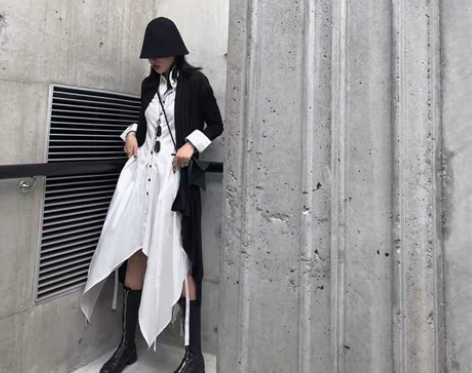 转卖IAMCPLUS像风一样的女子 超仙的...