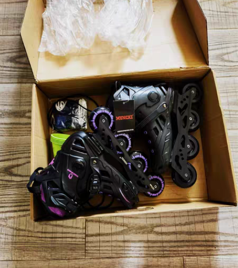 转卖溜冰鞋成人男女通款专业轮滑鞋直排轮单排...