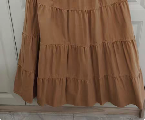 包邮中裙 减龄风 诚心要再出价 感兴趣的话...