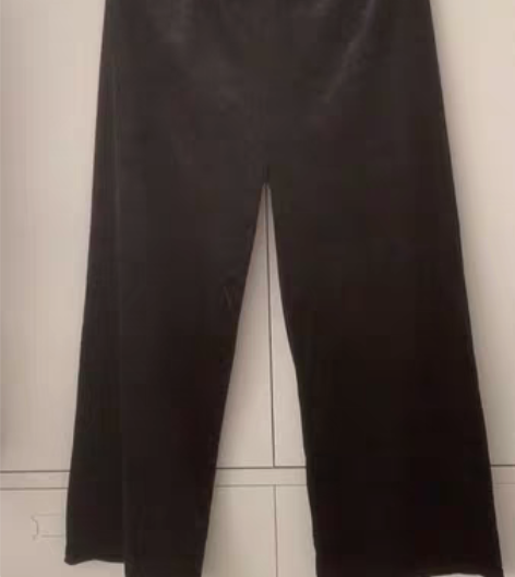 包邮高腰黑色金丝绒阔腿长裤，不撑开腰围70...