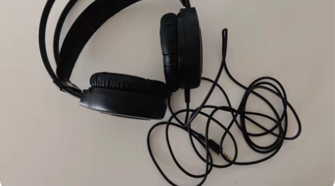 包邮9成新AKG K511头戴式耳机 使用...