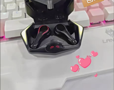 包邮闲置处理【人面魔蛛】电竞蓝牙耳机真无线...