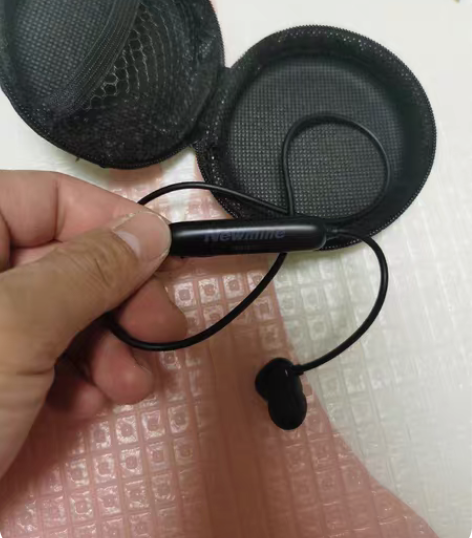 包邮纽曼蓝牙耳机 感兴趣的话点“我想要”和...