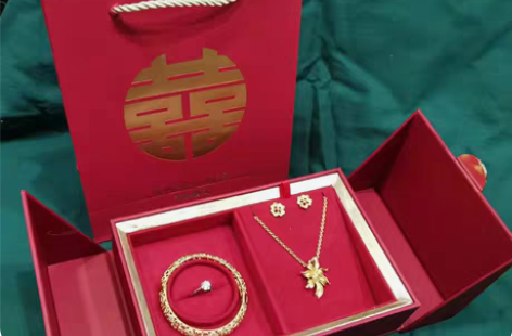 包邮红绒龙凤三金婚庆套装盒订婚聘礼黄金首饰...