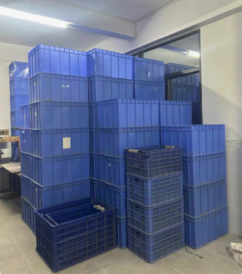 【工厂清货】二手闲置 加厚塑胶箱零件盒 周...