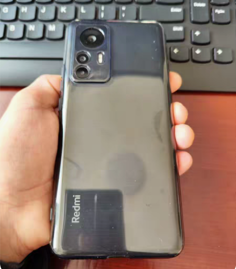 包邮红米K50，原版无拆修，带盒全配，12...