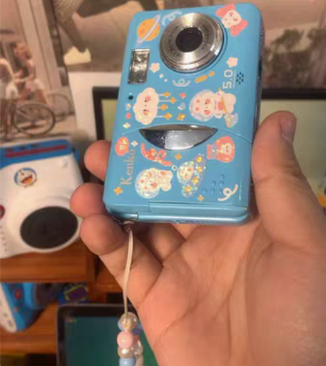 kenko 小众机子 500w像素 低画质...