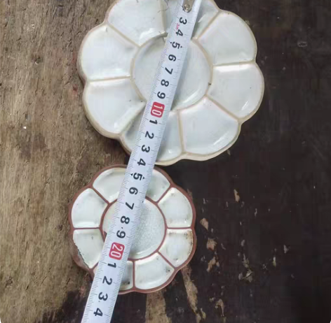 包邮两只民国紫砂挂釉调色盘，品相如图，均有...