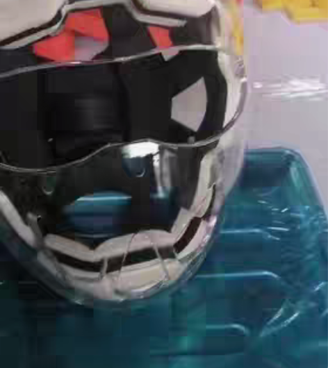 空手道头盔0.6KG头盔可调节大小 感兴趣...