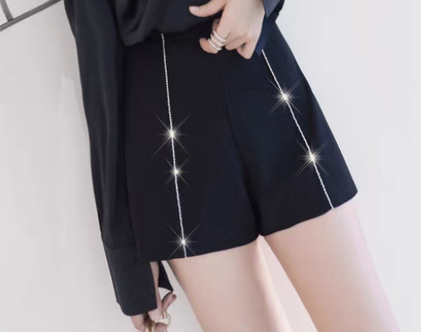 转卖纯色休闲西装面料阔腿裤链条闪钻时尚高腰...