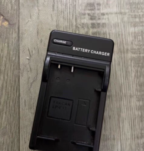 包邮佳能E17充电器 适合：佳能EOS R...