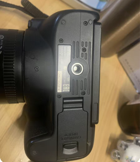 出自用佳能200d二代相机+二代小痰盂（有...