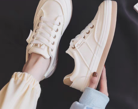 转卖人本小白鞋女2023春季新款百搭运动鞋...