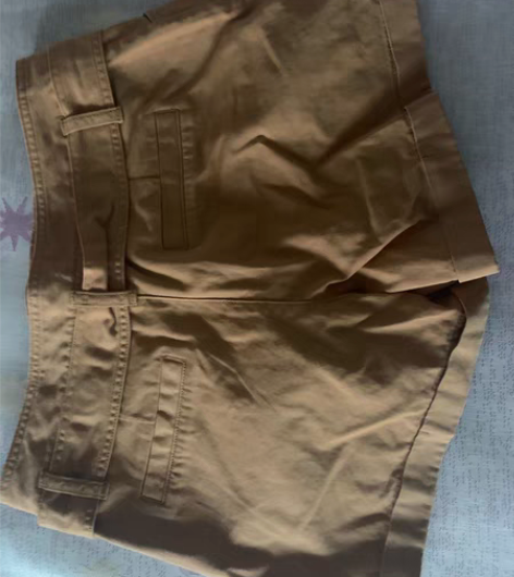 包邮Gap短裤，8号，适合腰围76的女生，...