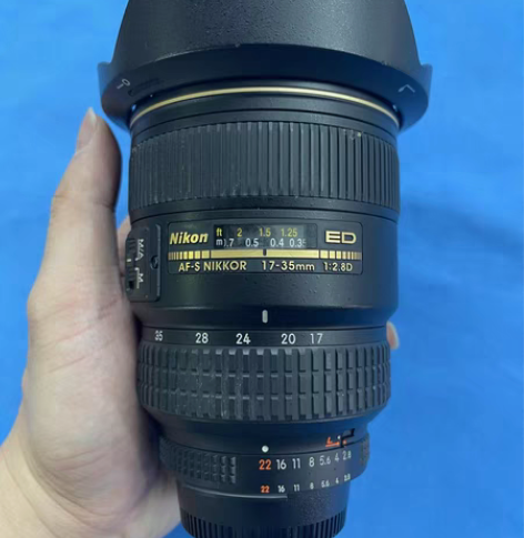 尼康AF-S17/35f2.8镜头，金广角...