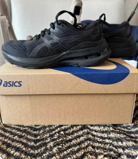 包邮ASICS/亚瑟士童鞋黑武士男女童跑步...