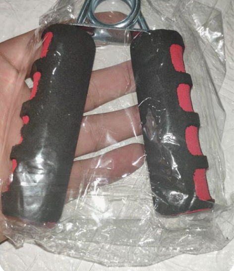 全新  锻炼健身握力器 自提最好啦 周边一...