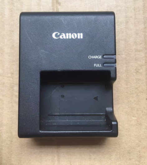 包邮Canon佳能LC-E10c充电器8....