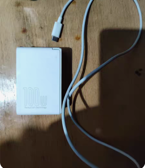 包邮倍思100W充电器 4口2typec ...