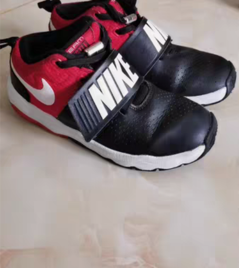耐克NIKE 31码13C童鞋 视频图片均...