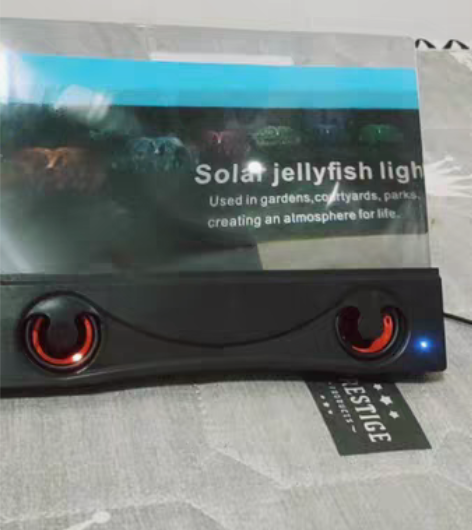 手机屏幕放大器+底座+蓝牙音响 感兴趣的话...