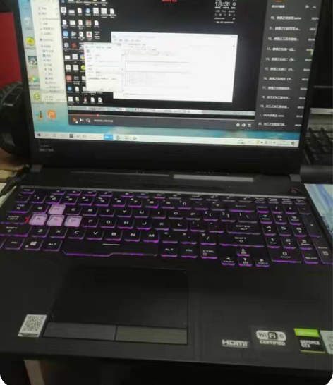 包邮华硕(ASUS)飞行堡垒8英特尔酷睿i...