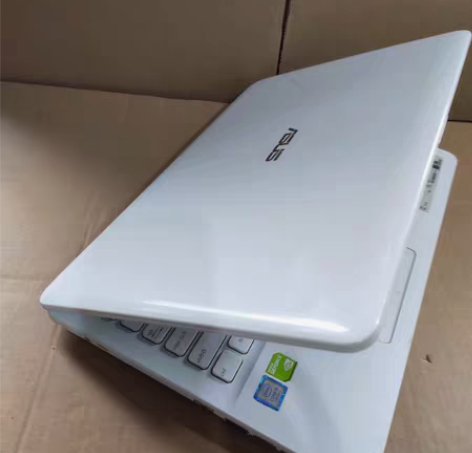 包邮15寸白色烤漆9新华硕ASUS X54...