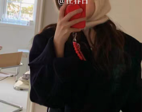 转卖在春日ins小众新年fever红苹果液...