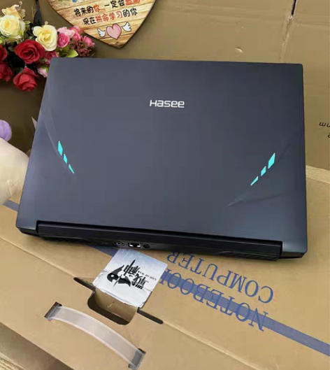 包邮百万跑分，战神Z8/11260H 30...